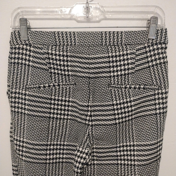 H&M - Houndstooth Plaid High Rise Skinny Pants - Picture 8 of 14